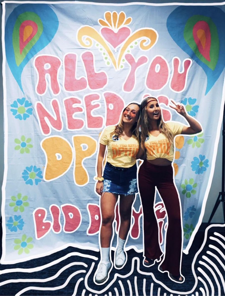 added 78 groOooOovy new unis to the family last night!!🌻 #allyouneedisdphie