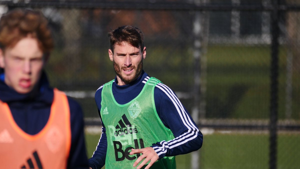 WhitecapsFC's tweet photo. Everyone say hi to Jon! 👋

#VWFC https://t.co/lkGWoVmDEZ