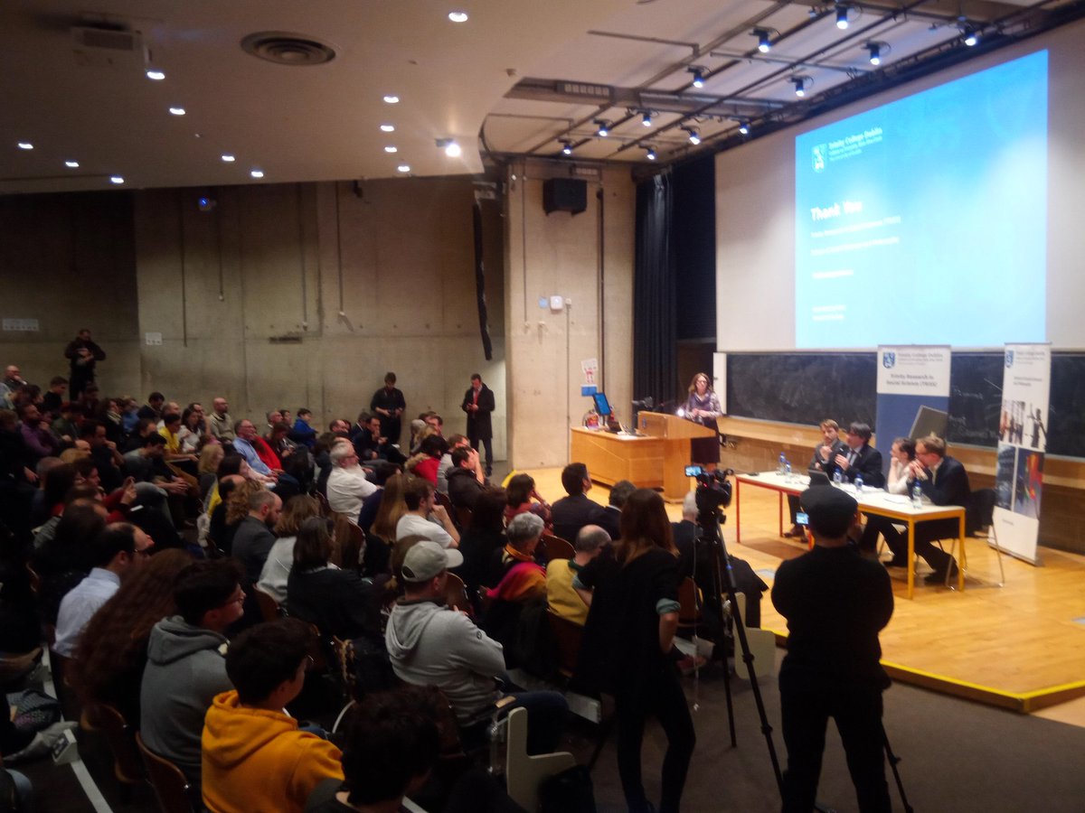 #TalkIndependence <a href="/KRLS/">krls.eth / Carles Puigdemont</a>: "we need to do politics with the people to help politicians do better - politics for the people and with the people"