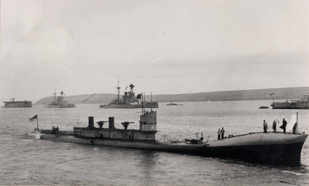 If any of you have ever looked at a submarine and thought "If only they'd whacked a couple of funnels on that" then don't worry, the Royal Navy have your back.