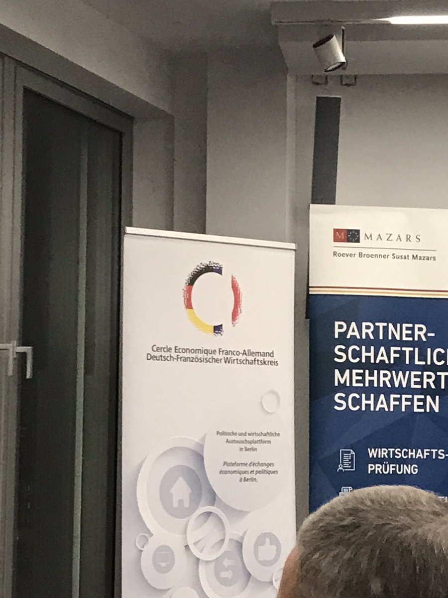 MaikeLuebbig's tweet photo. @akk: “Sprache ist der Schlüssel ins Herz.” #DFWK jetzt bei @MazarsGermany @PierreZapp @OlgaHeinBerlin #francoallemand #Europe https://t.co/KQ1F6LAjHC