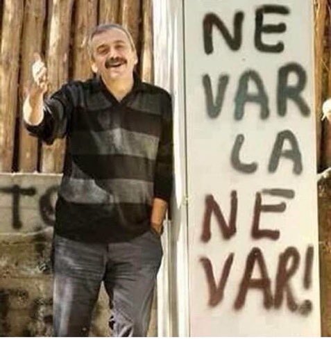 Mesele korkmak değildi ...
İnsanım diyenler..
Korkmak insanca ...
Korkular sizi insanlığınızdan koparmasın ..
Mesele bu 😘✌️