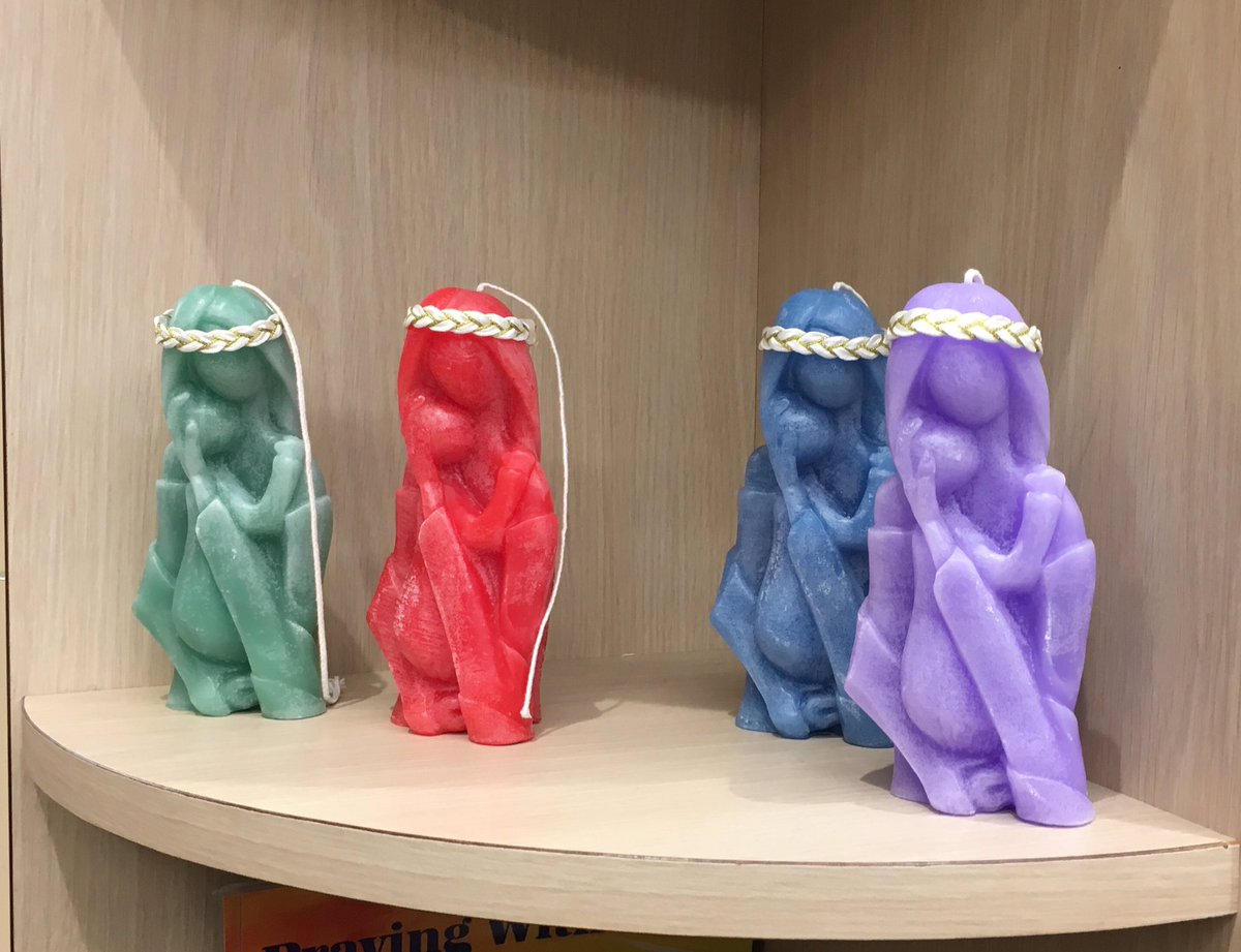 LeafScarlett's tweet photo. Scarlett Leaf candles are available at St. Johns Hospital Gift Shop in the city of Oxnard, CA
https://t.co/21rYkHKxH9
#candles #rusticcandles #scentedcandles #abstractart #art #sculpture #mothersdaygifts #valentinesdaygifts #gifts #motherhood #love #inspirational https://t.co/VjGYQyZfU8