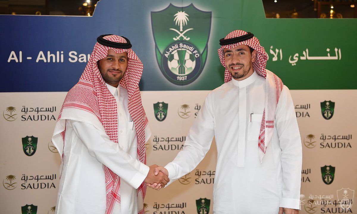 ALAHLI_FC's tweet photo. #الأهلي وسكب يوقعان عقد " تطبيق الأهلي" https://t.co/4Cbn7Jiiwo