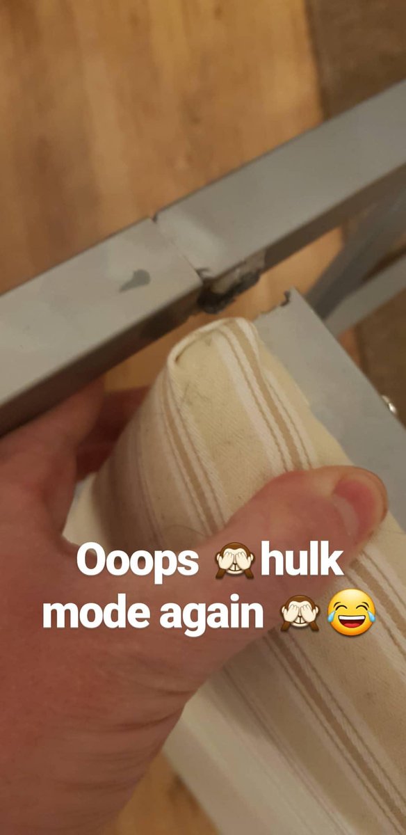 GavinWi79234383's tweet image. Oooooops #hulkmode 😂🙈