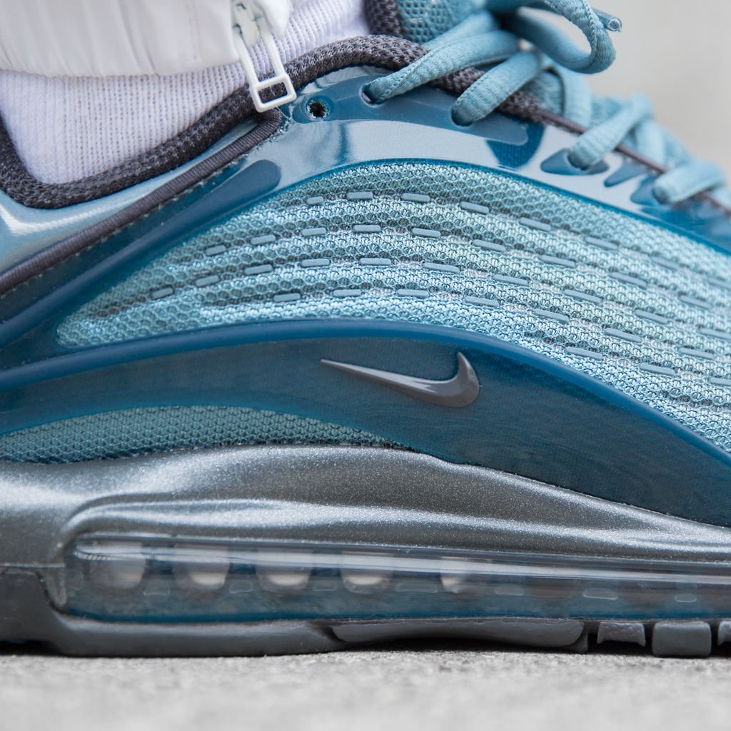 nike air max deluxe celestial teal