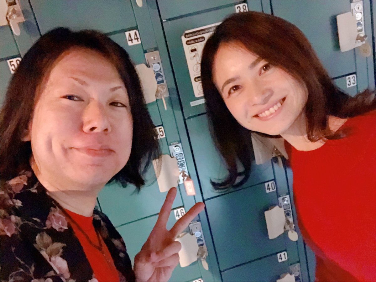 kazoo161's tweet photo. お久しぶりの!みななちゃんと!!
以前TBTでの合同路上以来でした!!
まだまだお互い頑張って行きましょー✨😊😊
#kazoo #みなな #渋谷WWW #HappyLine #赤 https://t.co/dXXjWDhOiv