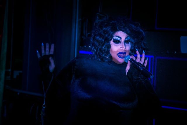 bettybooger,faces_sacramento