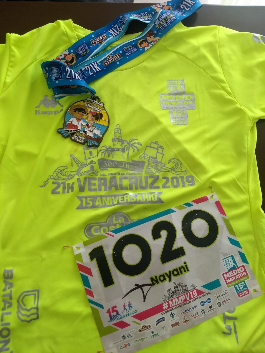 nayani83's tweet photo. Sigo muy feliz y súper orgullosa por mi debut en la distancia. Creo que ya puedo decir que soy corredora. Fin del comunicado. #MMPV2019 🤩🏃🏽♀️🏝️🏅 https://t.co/oKf3TcH77F
