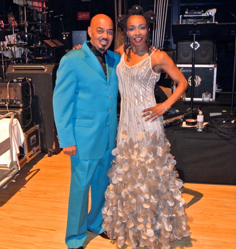 SIEDAHGARRETT's tweet photo. R.I.P. James Ingram.
Writing with you, touring with you, recording with you, laughing with you…I will miss you, one hundred ways. @JamesIngram #RIPJamesIngram #RIP #oneofakind #genius #pyt https://t.co/zuHORq2t76