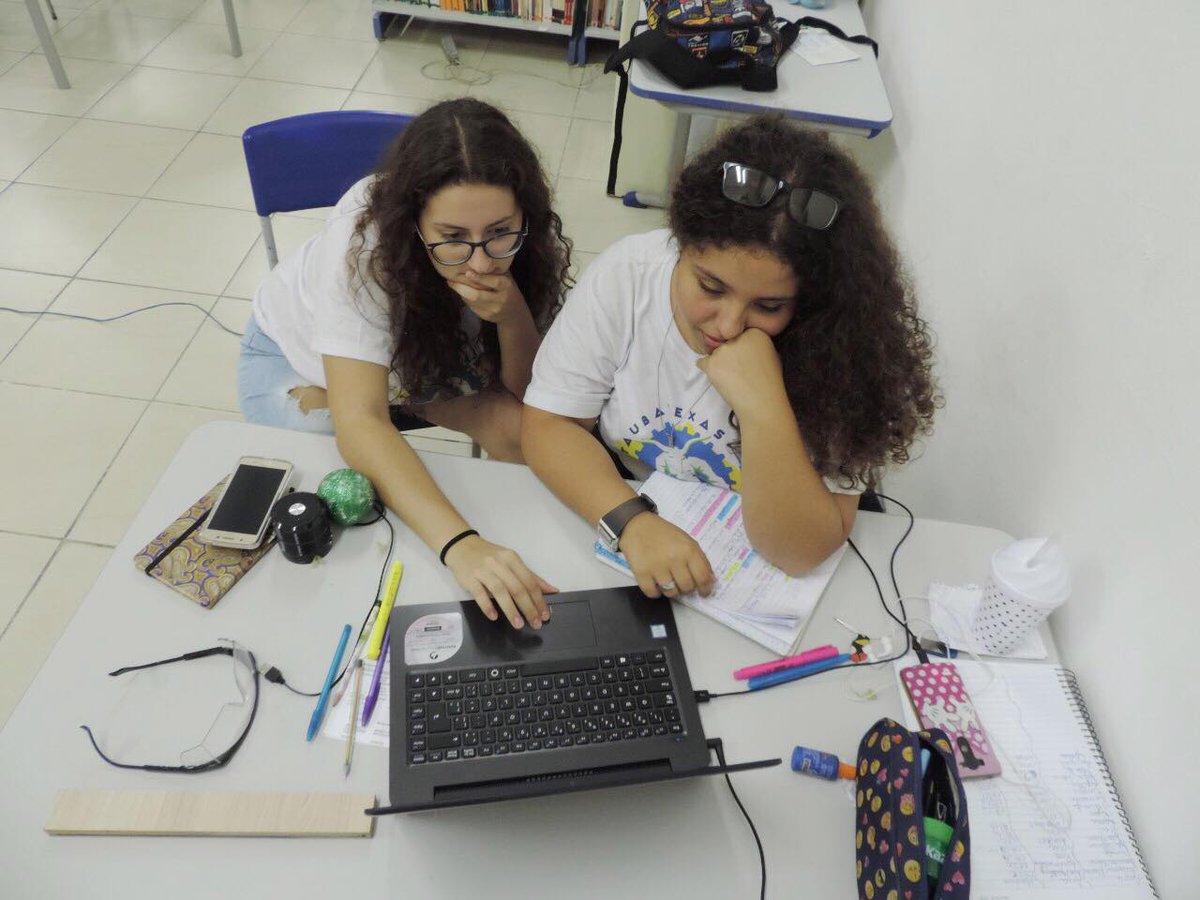 Terceiro dia da quarta semana de Temporada!! .
.
.
.
Third day of the fourth week of Season !!
#season2019 
#frc 
#7459