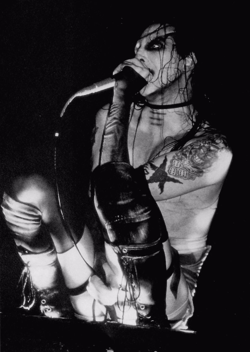 badpostmanson's tweet photo. https://t.co/x24hlB9MSd