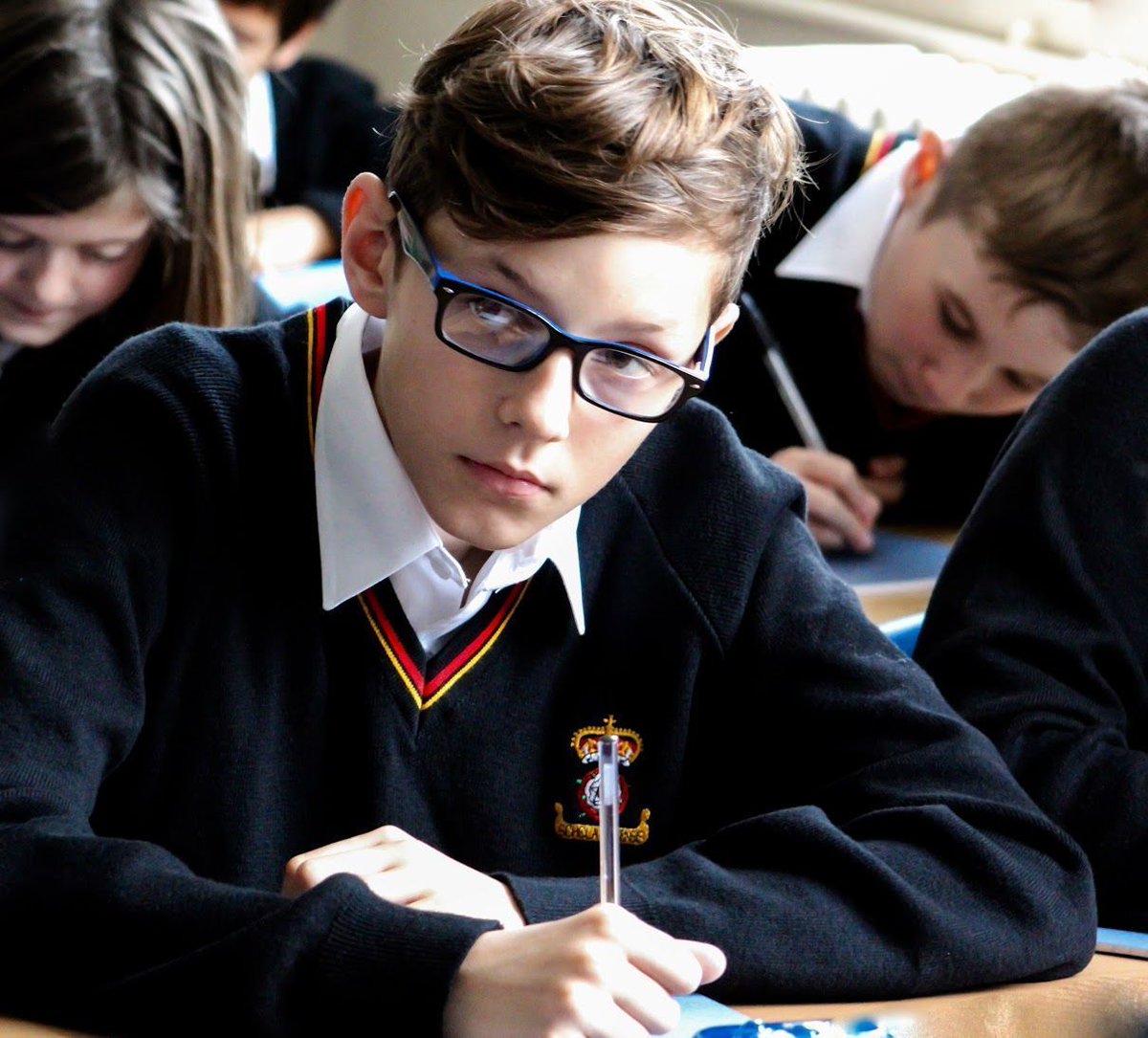 TeacherToolkit's tweet photo. Find out about the consequence of teaching a restricted curriculum at the @GL_Assessment #LiveChat . Tune in with @Hilsary and @LeadingLearner.

30 January at 5PM 💡 

https://t.co/FYB4PKN9lX #research #ads #curriculum https://t.co/Ui1yJO48l7