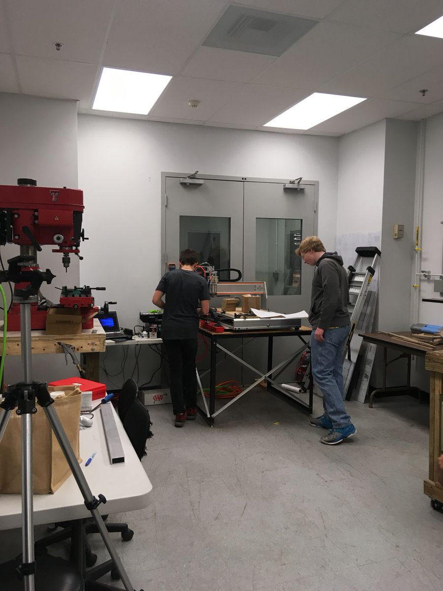 team2655's tweet photo. Build season week 4! #team2655 #2655 #frc #firstinspires #ncfirst #stem #omgrobots #robot #engineering #programming #outreach #firstlikeagirl https://t.co/4zGw9FE4x2