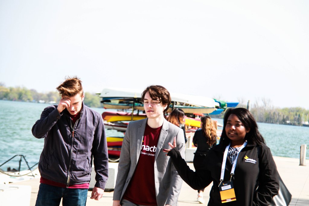 There are three types of celebrities in Toronto. Cannot wait to show Vancouver how we do it! 
.
.
.
.
.
#innovateMU #enactus #MacEwan #university #college #volunteer #photooftheday #YEG #Edmonton #enactusMU #executive #business #money #investments #lifestyle #environment