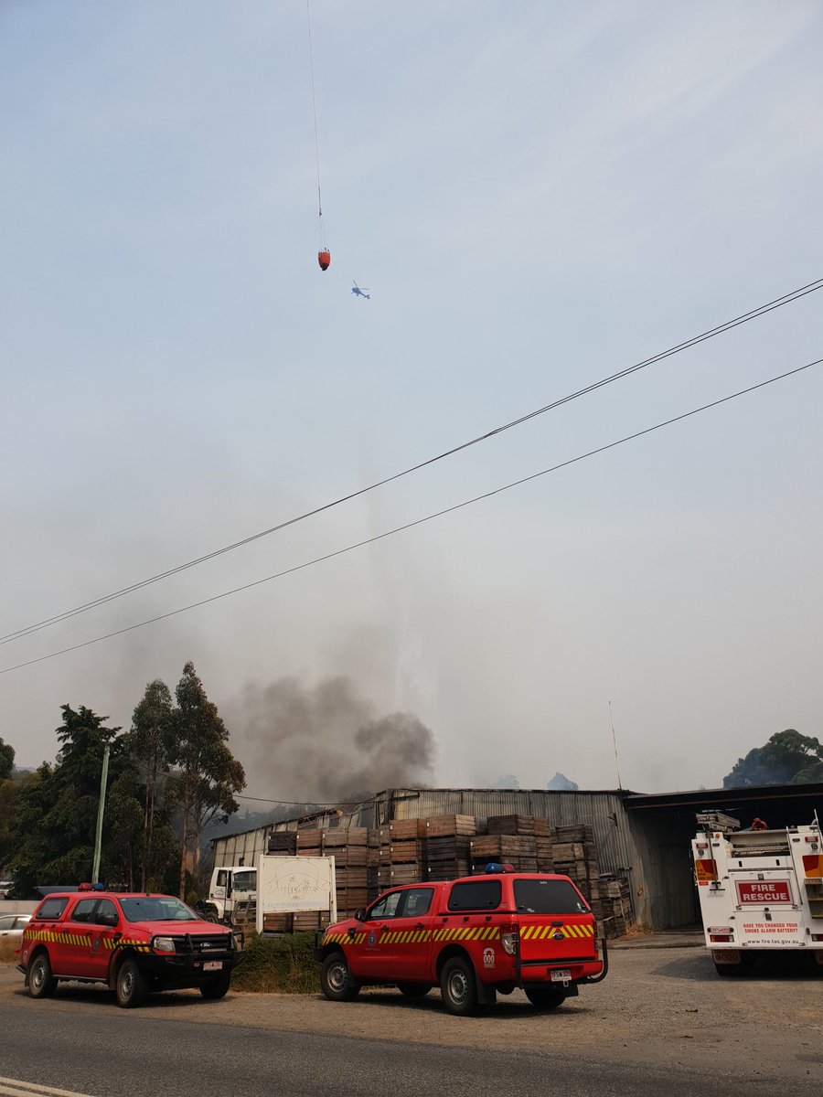 Fire destroys $2.5m fruit packing shed in southern Tasmania. Caused by an electrical fault, but took away valuable resources from the bushfire response <a href="/SkyNewsAust/">Sky News Australia</a> #tasfires