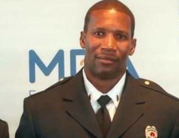 As a Tarrant firefighter fights for his life in a Birmingham hospital, friends and co-workers are rallying around the family to offer support.

Lt. Jerry Presley remains in the Neuro ICU at UAB awaiting surgery to stabilize his spinal injury.  trib.al/SYzkHej