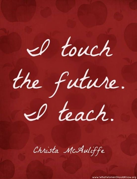 HuttonDonna's tweet photo. #Challenger #TodayIRemember https://t.co/0dlInwMGAr