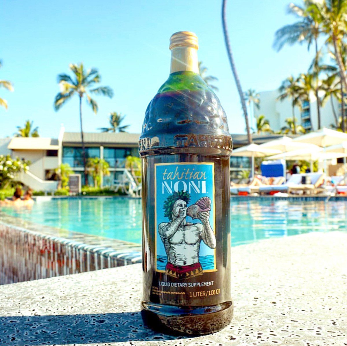 nonibynewage's tweet image. This photo describes the #MorindaLife, sipping Tahitian Noni Juice pool side at our #MorindaLeadershipCircle event! Not only do we offer TNJ, but we provide endless opportunities to live the life you've always dreamed of! What is one goal you have to achieve your #MorindaLife?