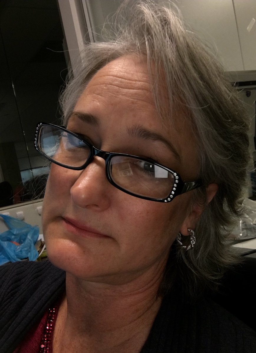 DwyerShapiro's tweet image. Appreciate the salary offer, @JessicaLBruce, but the proposal doesn&apos;t keep
up with inflation, projected at more than 2 percent through 2023.
#apfactcheck With the proposed health insurance hikes, my compensation
would be cut, something I can&apos;t support. I need a #fairAPcontract.