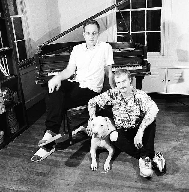 saltlicksounds's tweet photo. Lick of the Daze - https://t.co/I6XTsISvrs

What! So glad to have @harlemwhateverr back on the scene. Let's chalk it up as one of 2019's pleasant surprises. And we could always do with more pleasant surprises. https://t.co/VM0Npe5OSA
