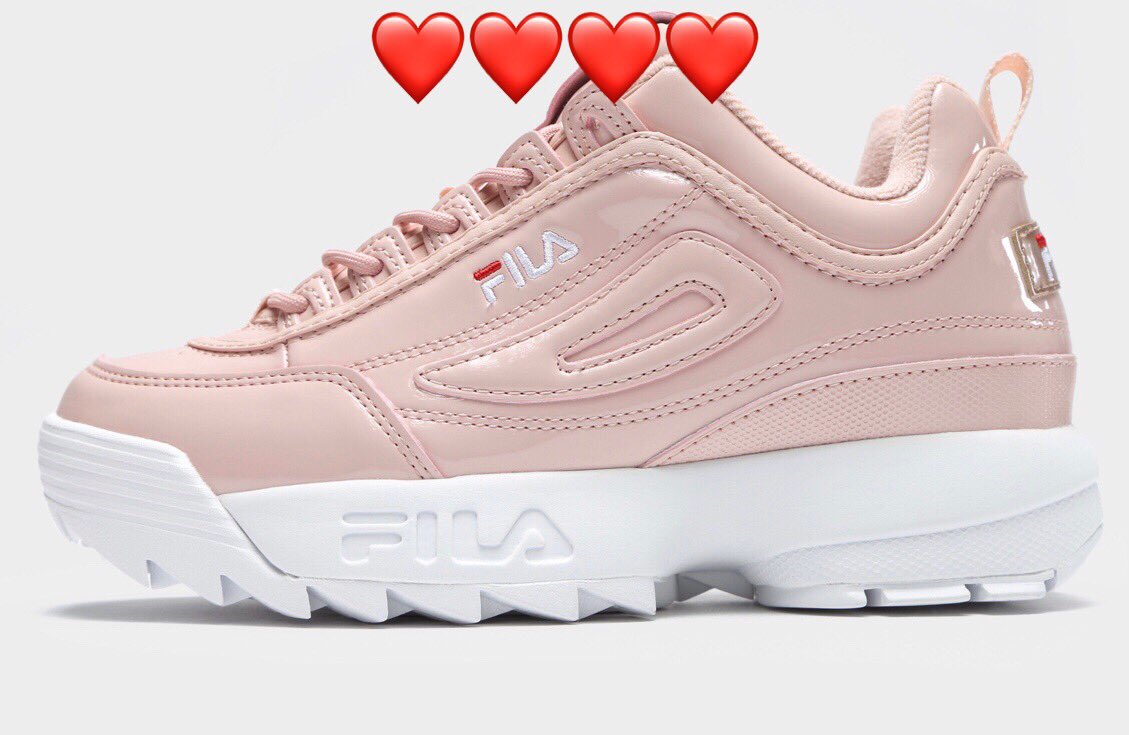 felli_xoxo's tweet photo. Welke fila Schoenen vinden Jullie het mooist??? Ik ben erg benieuwd??      ❤️ of ❤️❤️ of ❤️❤️❤️ of ❤️❤️❤️❤️  #felli https://t.co/9rUhQTf1Ou