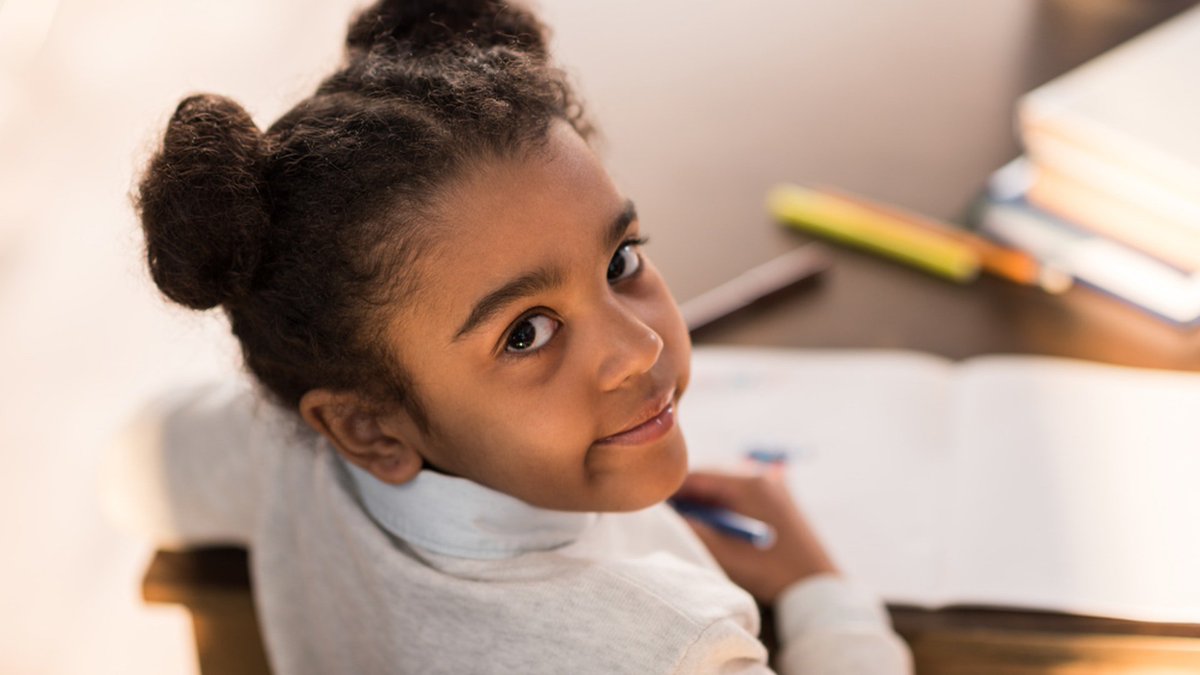 theunqpackaging's tweet photo. The Gender-Neutral Kids' Clothing Trend Is Breaking Down Stereotypes, One Gray Sweater At A Time https://t.co/sn1IV3q06g #genderneutral #kidswear #kids https://t.co/0ZJQi4UaXN