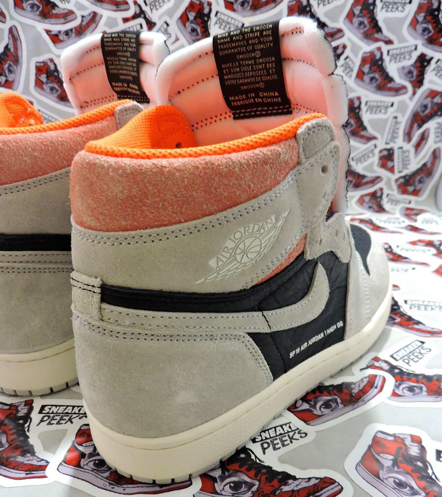 SneakerPeeksclt's tweet photo. Air Jordan 1 "Neutral Grey/Hyper Crimson" is now available in sizes 7.5 & 8.5 only.
#linkinbio #airjordan1 #hypercrimson #sneakerpeeksclt https://t.co/foYtAPva78