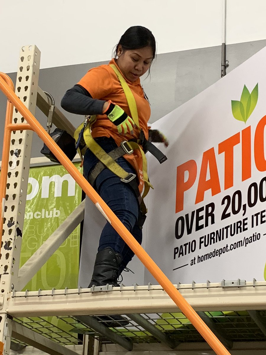 skratser14's tweet photo. #harness #SafetyFirst  safety matters #hd6941 @ClaudiaElizal13 @NittaG616 @Lange10Jonathan @ChrisBergHD @SafetyMattersHD @Brad_Peebles @TravisBurgeeTHD @Courtney_Jene @ZimH11 @deborah_rambo https://t.co/abm7TQEdgG