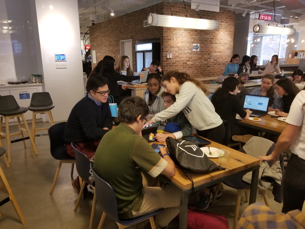 renjie's tweet photo. Thanks @UpstartED for inviting me to do a talk on the elements of a #startup #pitch at the #upGen bootcamp this past weekend!
Great to see so many #sustainable business ideas from over 100 young students from across #Montreal! Makes you hopeful for the future! https://t.co/xCgzY1nfHi