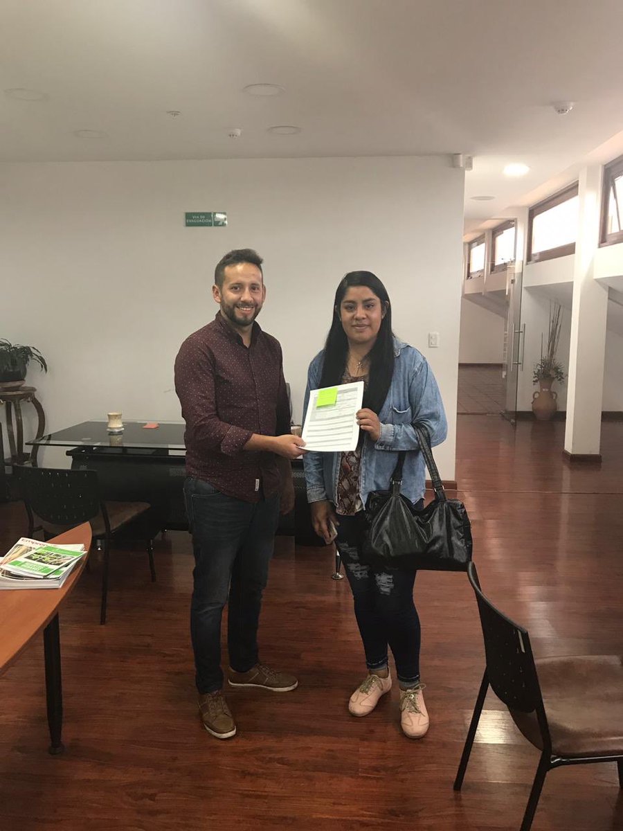EDEC_EP's tweet photo. ¡Apoyamos el Emprendimiento!💡El día de hoy nuestro Equipo Técnico brindó Mentorías en: Modelo de Negocio, Consecución de clientes, Atención al público y Asesoría para obtención de crédito preferencial. 💪 Recuerda que brindamos apoyo a los emprendedores con sus ideas y negocios https://t.co/nVcOMBucHA