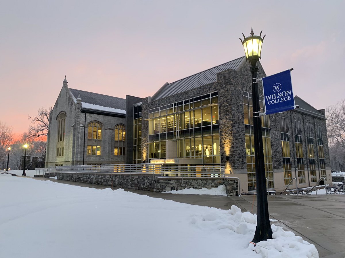 WilsonCollegePA's tweet photo. Beautiful sunset over campus tonight. https://t.co/7zANHxyyDs