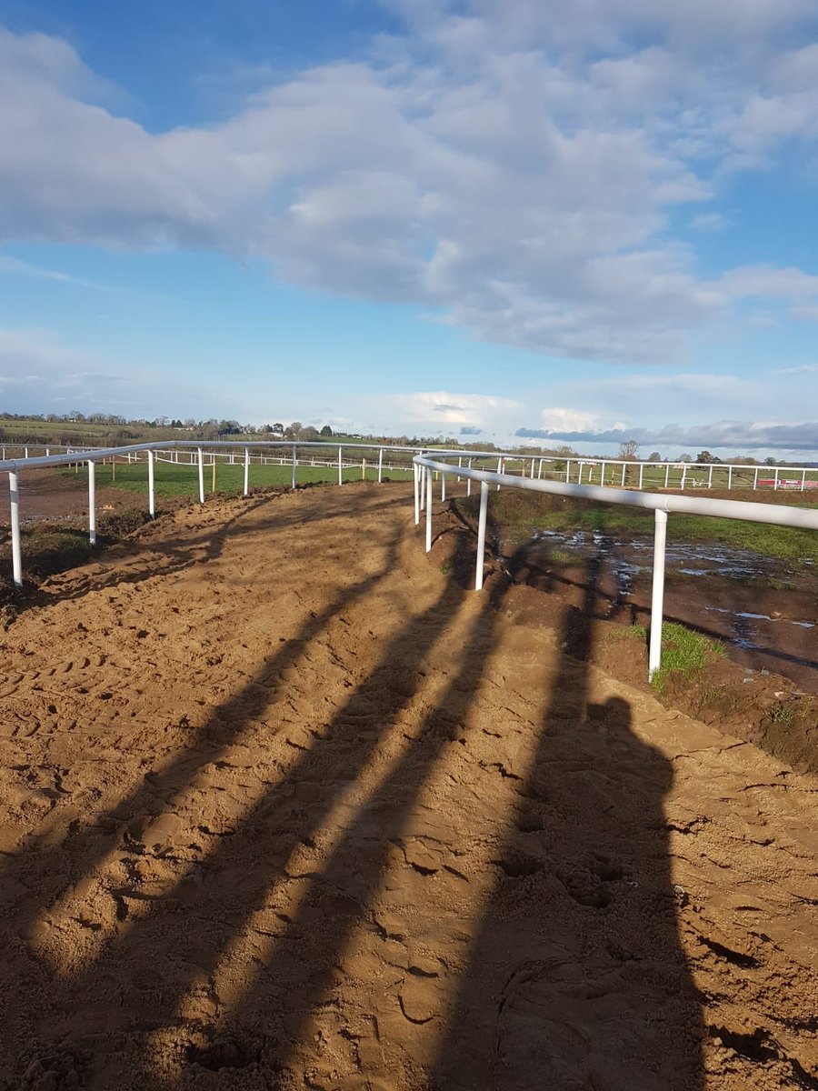 MOIRA SCHOOLING GALLOPS & CROSS COUNTRY COURSE 🐎 tweet media