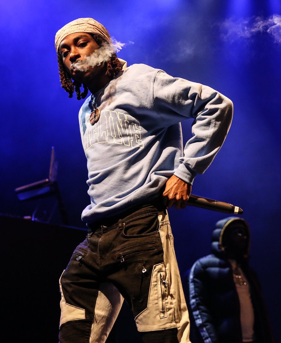 SHORELINEMAFIA's tweet photo. WE GON SHAKE IT UP #OFFTHEXTOUR https://t.co/a1IWKezYUj