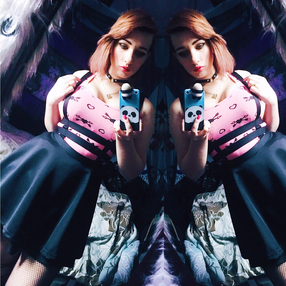 TinyAphrodit3's tweet photo. 🌸you think my bruised knees are sort of pretty
And I think your tired eyes are kind of nice.🌸
#ootd #cageskirt #cagedress #collar #pink #pastelgoth #redhead #orangehair #scenegirl #curvy #curvygirl #hourglassfigure #fishnets https://t.co/bIhPvszMY8