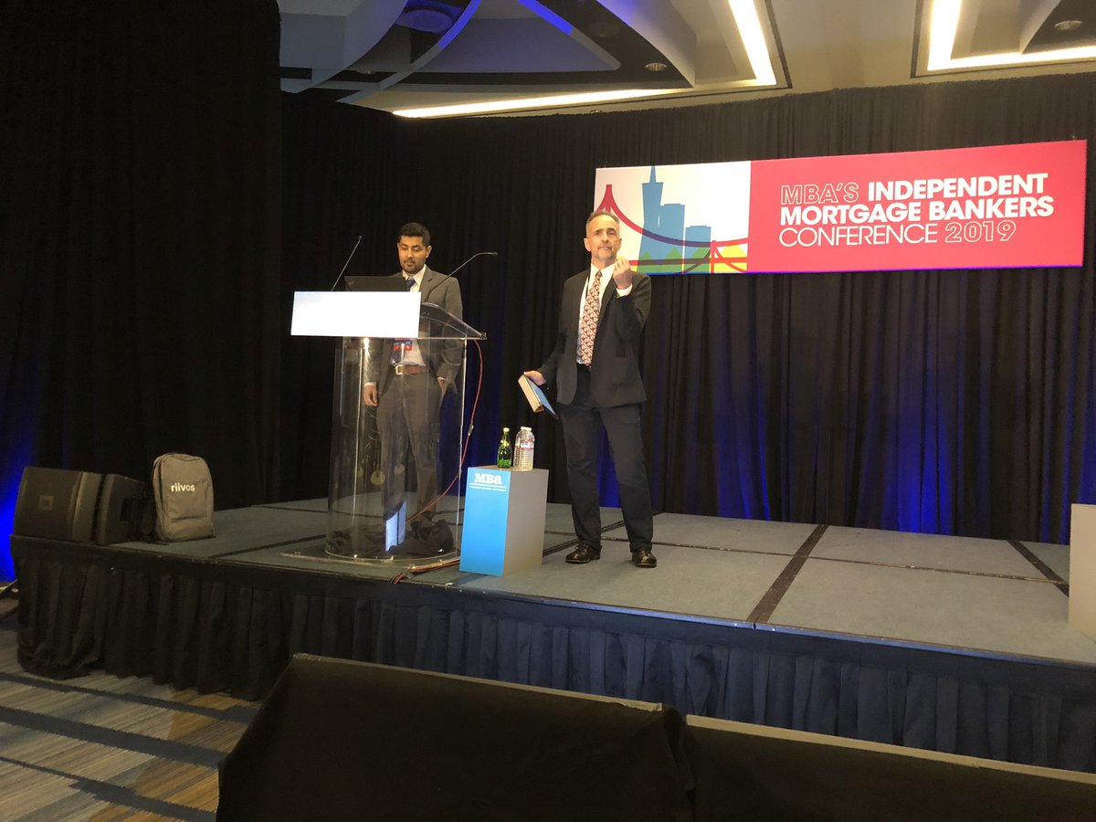 MBAMortgage's tweet photo. It’s fast, it’s fun, it’s TechLive at #IMB19! Where leading tech companies provide attendees with solutions in 10-minute demos. On the stage now is @Riivos https://t.co/1nUHW4TWbF