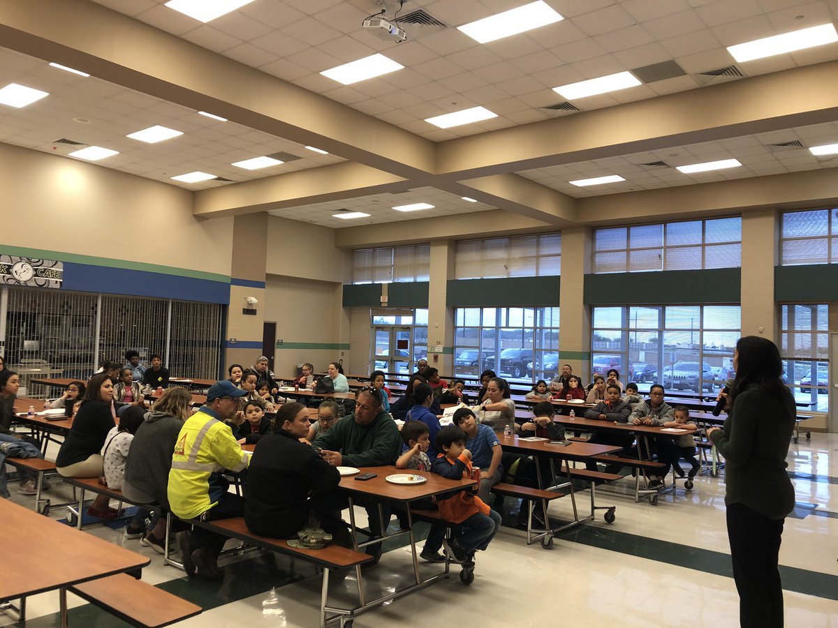 DrTaguinod_JISD's tweet photo. Awesome turnout for STAAR Parent Night at Masters Elementary #talkingaccountability #ChooseJudsonISD @CDavisJISD @JudsonISD https://t.co/zU1SzW2P5r