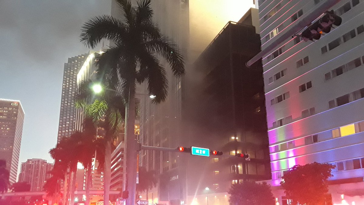 UPDATED: Car bursts into flames after plunging 9 floors inside Miami parking garage bit.ly/2RpfJaD https://t.co/al4WXUxGqf