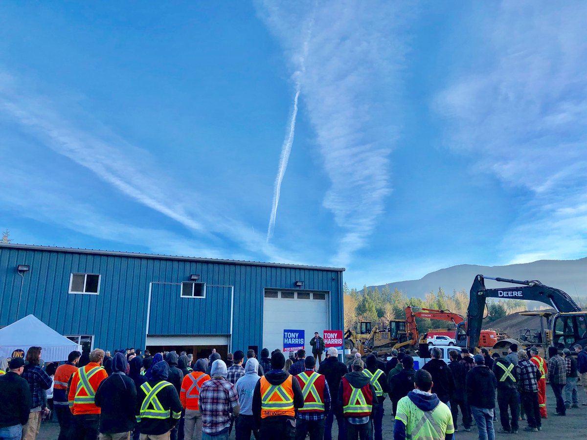 TonyForNanaimo's tweet photo. Working people in #Nanaimo deserve an MLA who will stand up to keep them working. Thank you everyone who came out today in support of our campaign for an even better Nanaimo.

Voting info: https://t.co/5AEVSAJiW9 #bcpoli https://t.co/XOK7tLPBVi