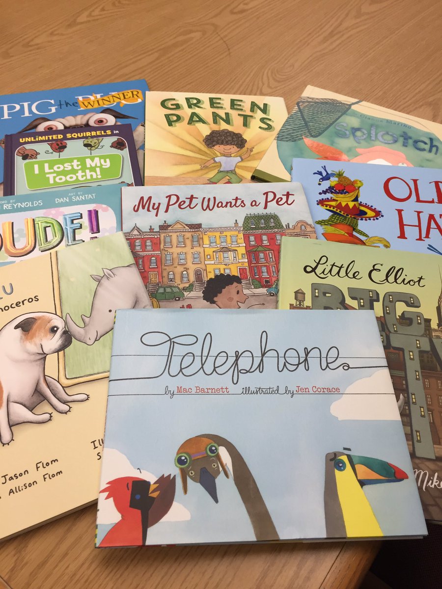 JFBKnights's tweet photo. Thank you @FoundationKLS for the fantastic read aloud books we purchased with your generous donation!  Thank you! @Kings_Schools https://t.co/PhpOH94j36