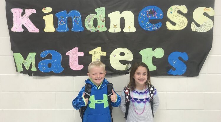 sdedragons's tweet photo. Day 1 of Literacy and kindness week…dress up for kindness! #letsgetfancy #GreatKindnessChallenge #LiteracyWeek https://t.co/Fe0vLdy4Ay
