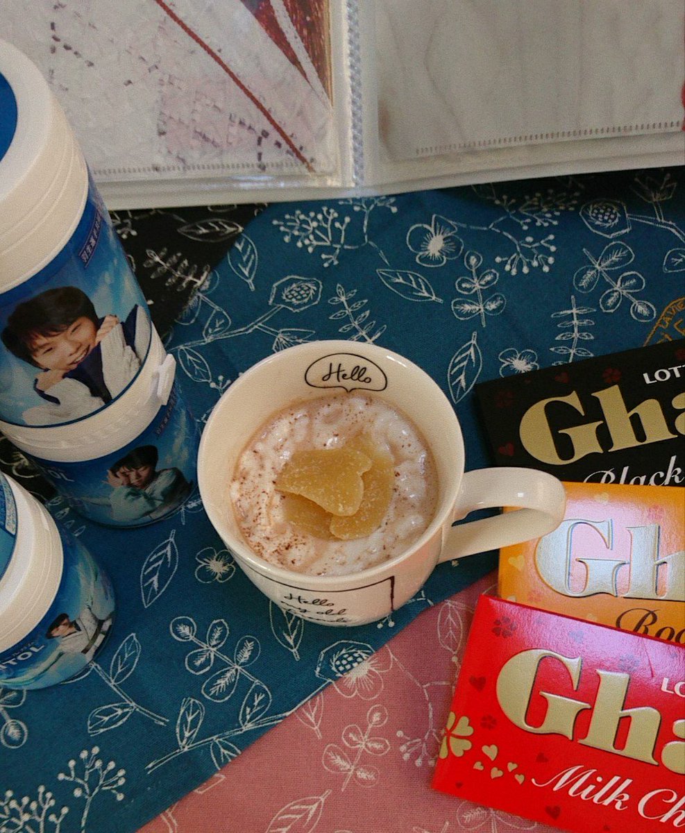 ট ইট র Sungold チョコレートでこんなに冬にぴったりな飲み物が出来るなんて 羽生くんありがとう 溶かしたマシュマロとドライジンジャーをトッピングしました ホットガーナ 手作りチョコガーナ