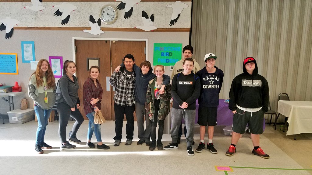 rvrangers's tweet photo. Thanks to all the students and alumni who volunteered at the 20th Annual Snow Goose Festival. Our student volunteers helped run crafts tables and eco-games for the many junior naturalists who visited. Well done #rvhswolverine #pusdk12 #AltEd #RidgeStrong💪 https://t.co/SOEwDPRutq