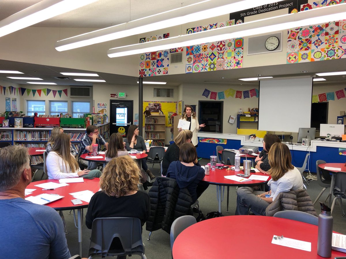CLRSRVUSD's tweet image. Working with staff at Sycamore Elementary on #identity.  Modeling how to compose Identity Maps with our students from text -  Being the Change  #beingthechange #learningpartnerships @SRVUSD1