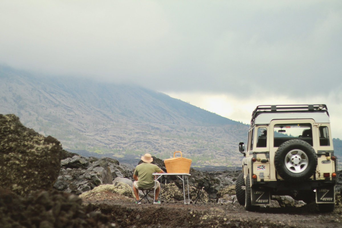 PadmaUbud's tweet photo. The day calls for an exciting jeep adventure at Mount Batur Caldera such as this one. Tag your travel buddies! 

For more information and reservation, please contact butler.ubud@padmahotels.com.

#padmaubud #padmahotels https://t.co/fSTtECEe0R