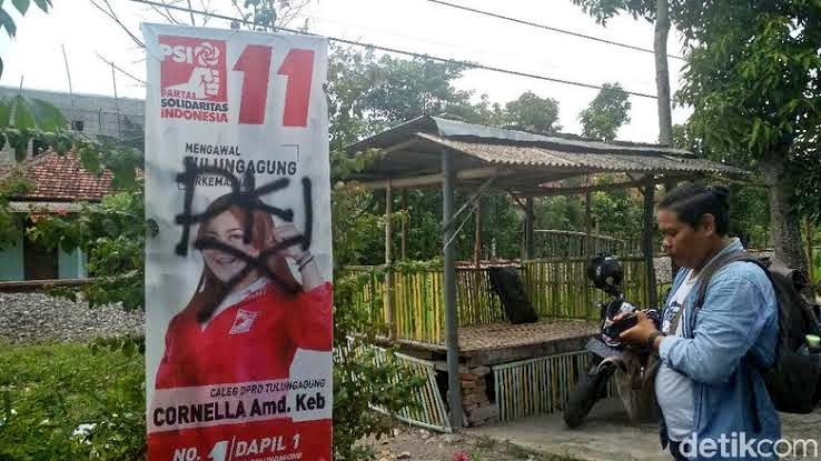 Mohamad Guntur Romli tweet media