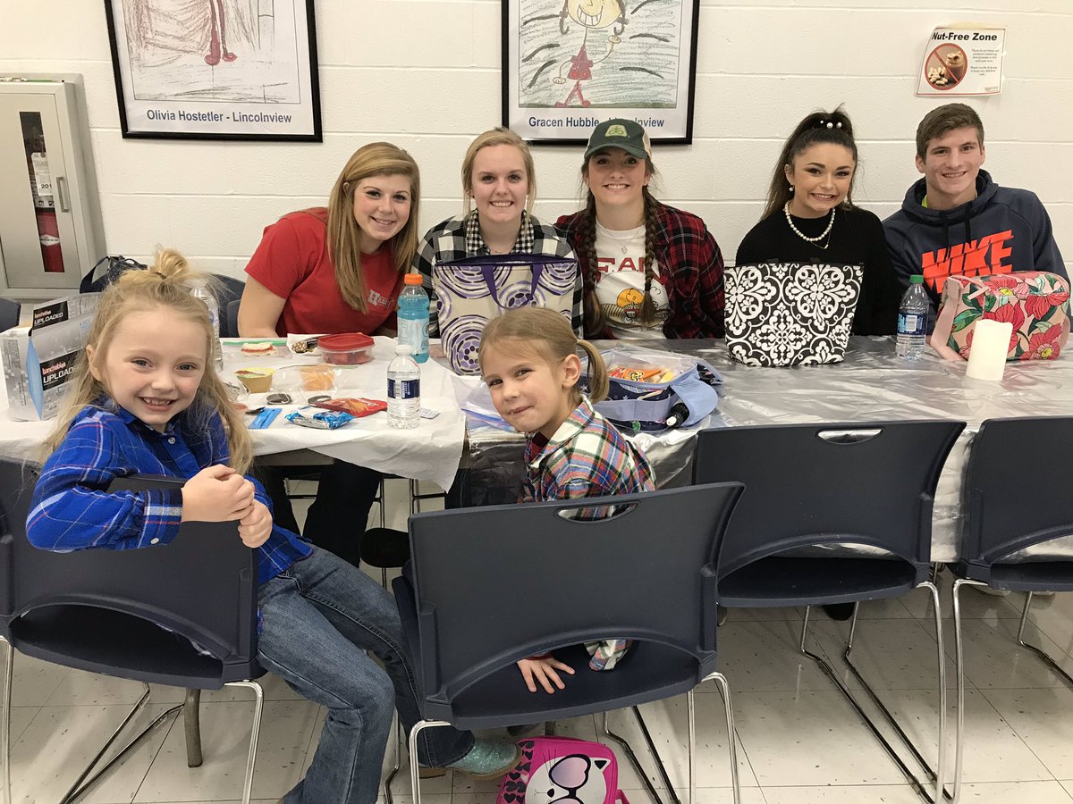 Pictures of today’s winners of lunch with a senior athlete!