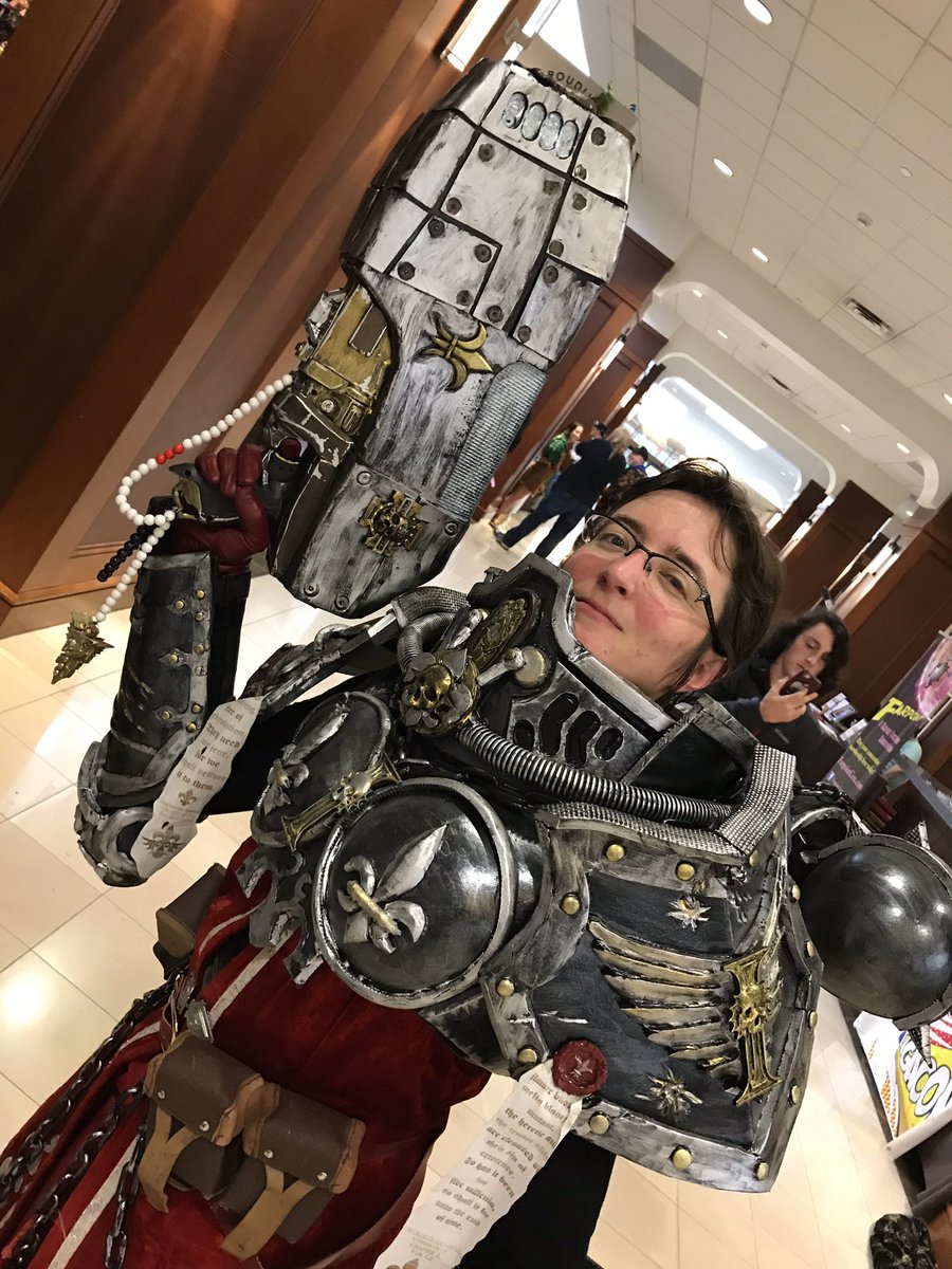 HCSteampunk's tweet photo. HCS author and maker Nicole Ordway rocking the Sister of Battle armor. https://t.co/PavWUOiIYd