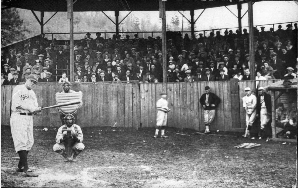 Enjoyed doing a story on Babe Ruth’s barnstorming appearance in Dunsmuir on October 22, 1924, when this photo was taken. The grandstand is still there.
#krcrtv