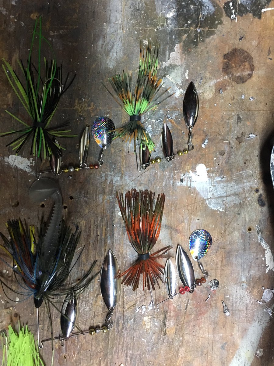 Tenpointlures's tweet image. Workin on some new spinnerbaits